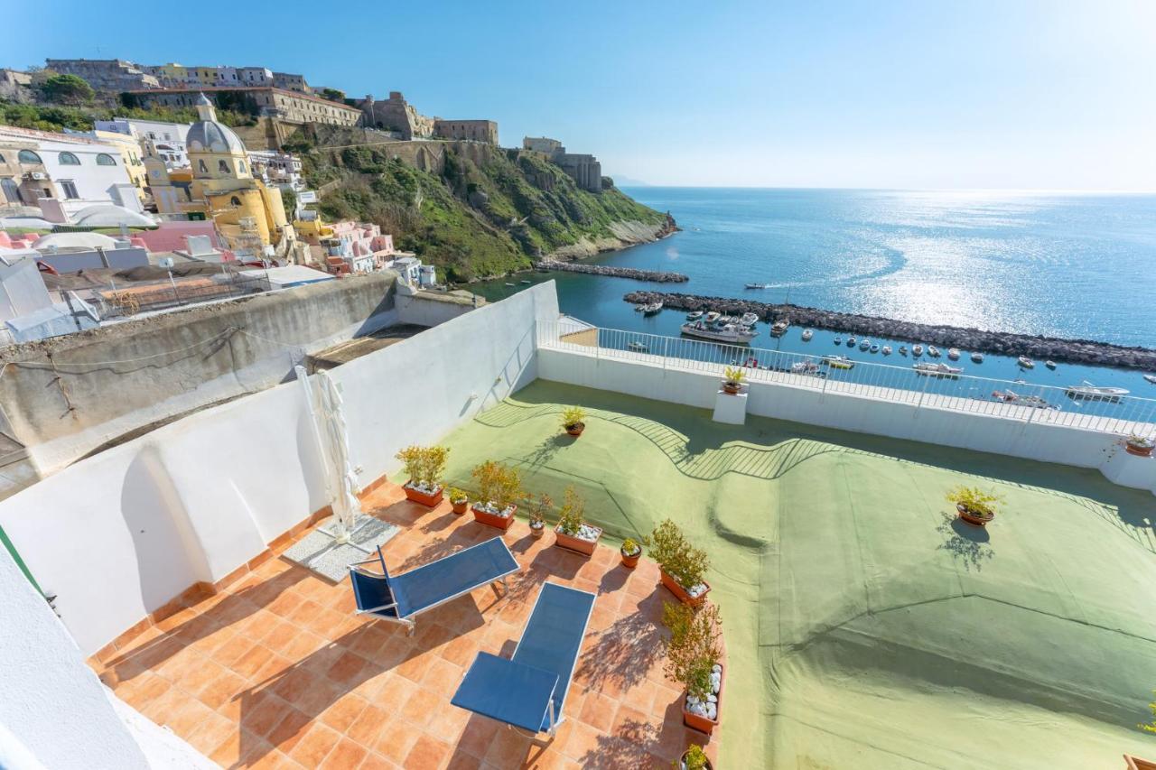 Torretta Corricella- Torretta Apartment Procida Bagian luar foto