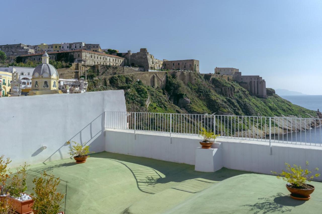 Torretta Corricella- Torretta Apartment Procida Bagian luar foto